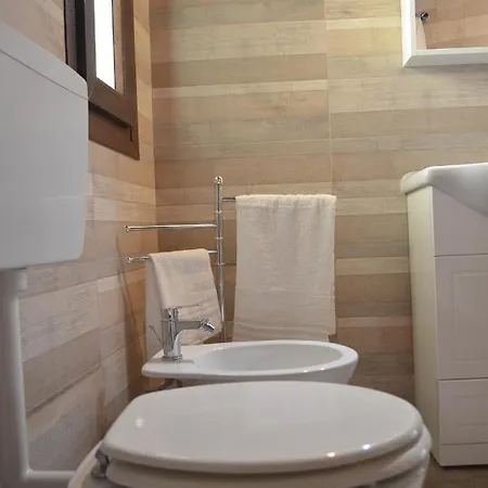 Il Cigno Reale - White - Leasing Tuoristic Ragusa Vakantiehuis Chiaramonte Gulfi